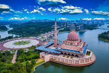 Malaysia 3 Nights 4 Days